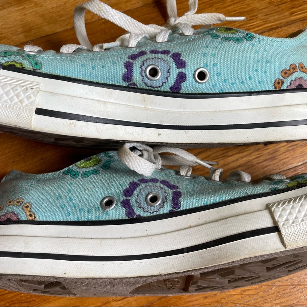 Custom Converse Low Tops - Picture 11 of 12